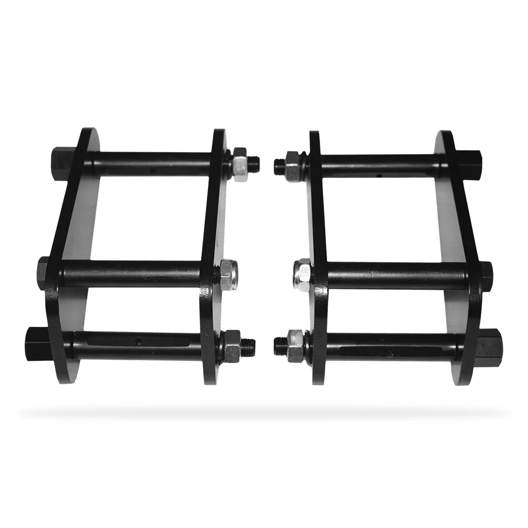 Greasable Extended Front + Rear Shackles for Toyota LandCruiser 75 Series - Image 3
