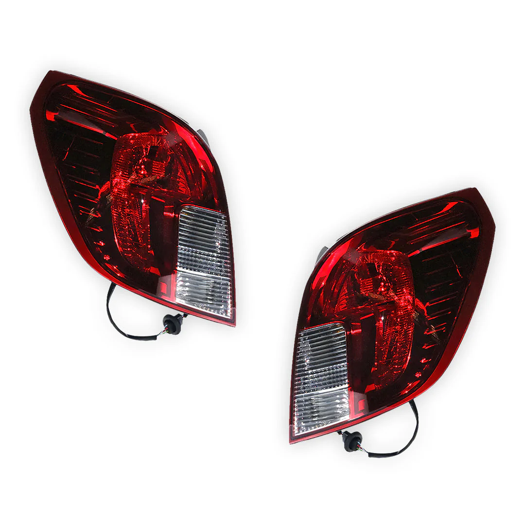 Holden Captiva CG (2011 - 2015) Halogen OEM Style Tail Lights LH + RH - Image 2