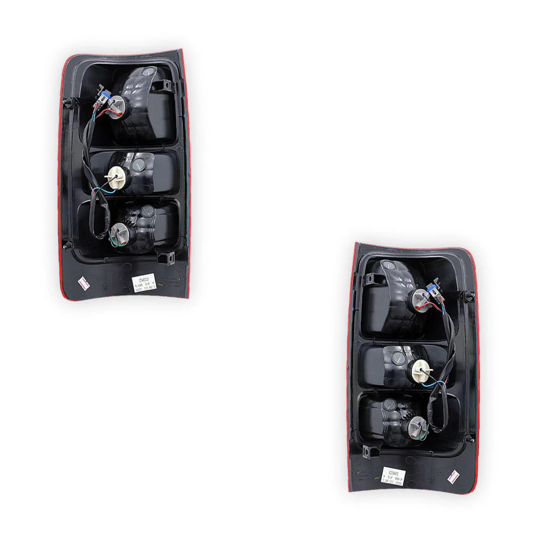Holden Colorado Ute (2016 - 2020) Genuine Non LED Tail Lights LH + RH - Image 3