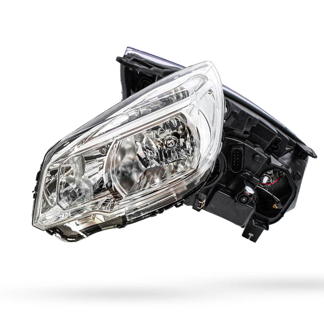 Holden RG Colorado (2012 - 2016) Projector / Non-Projector Head Lights LH + RH - Image 3
