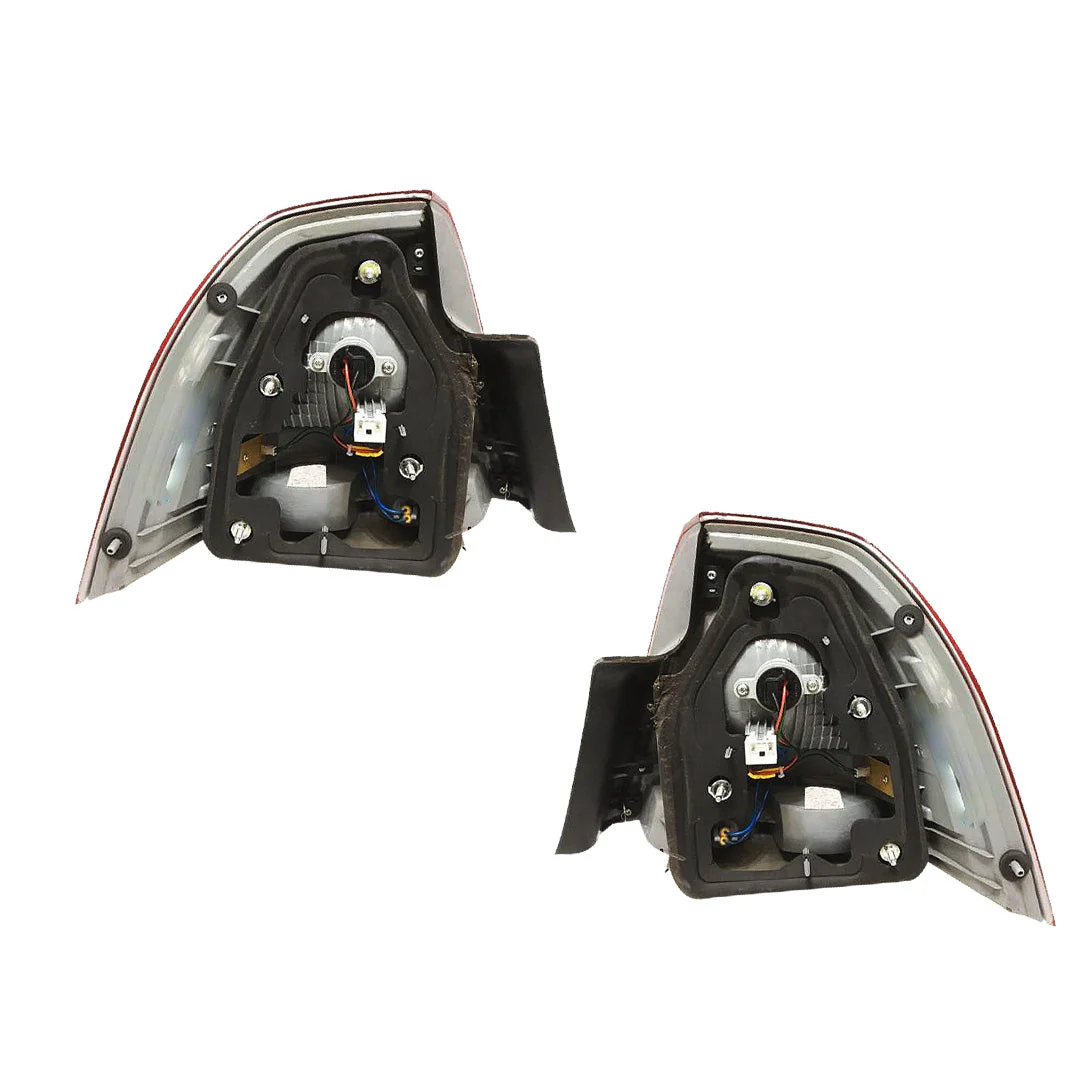 Holden Statesman WM (2006 - 2013) Halogen Tail Lights LH + RH - Image 3