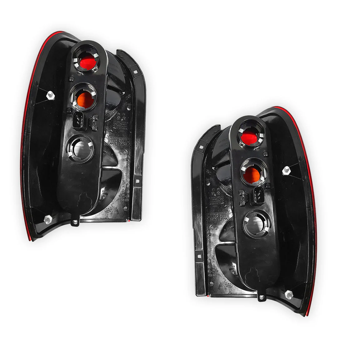 Jeep Cherokee KJ (2001 - 2004) Halogen OEM Style Tail Lights LH + RH - Image 3