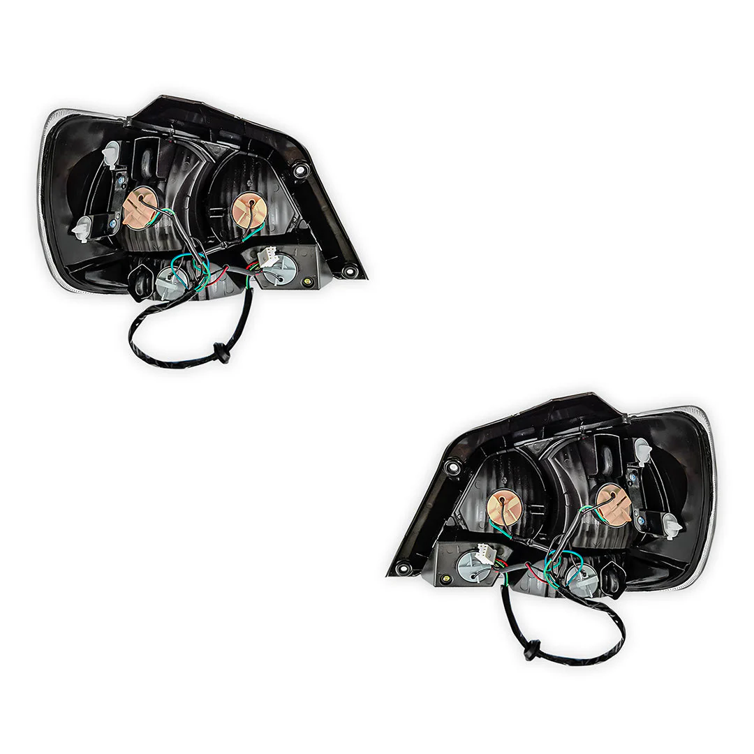 Mitsubishi Outlander ZE (2002 - 2004) OEM Style Tail Lights LH + RH - Image 3