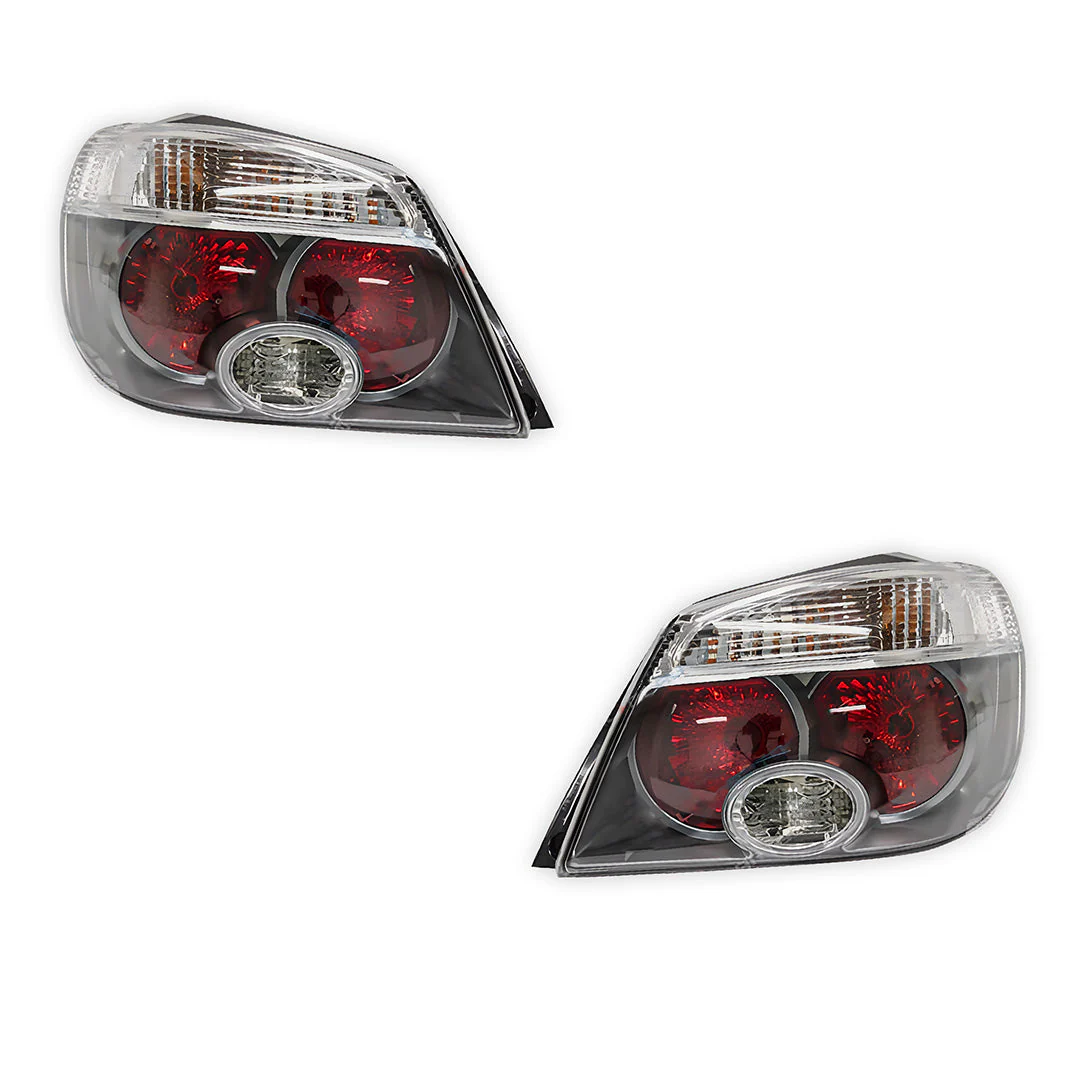 Mitsubishi Outlander ZF (2004 - 2006) Tail Lights LH + RH - Image 2