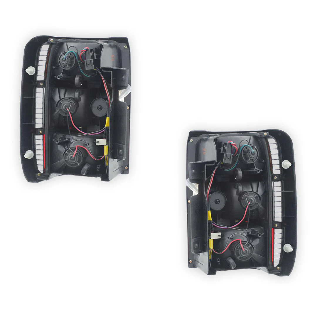 Mitsubishi Pajero NL (1997 - 2000) Genuine Tail Lights LH + RH - Image 3