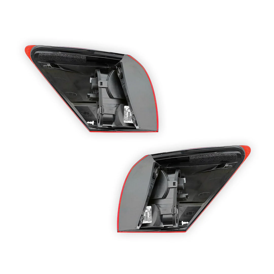 Nissan Dualis J10 Series 1 (2007 - 2010) Genuine and OEM Tail Lights LH + RH - Image 3