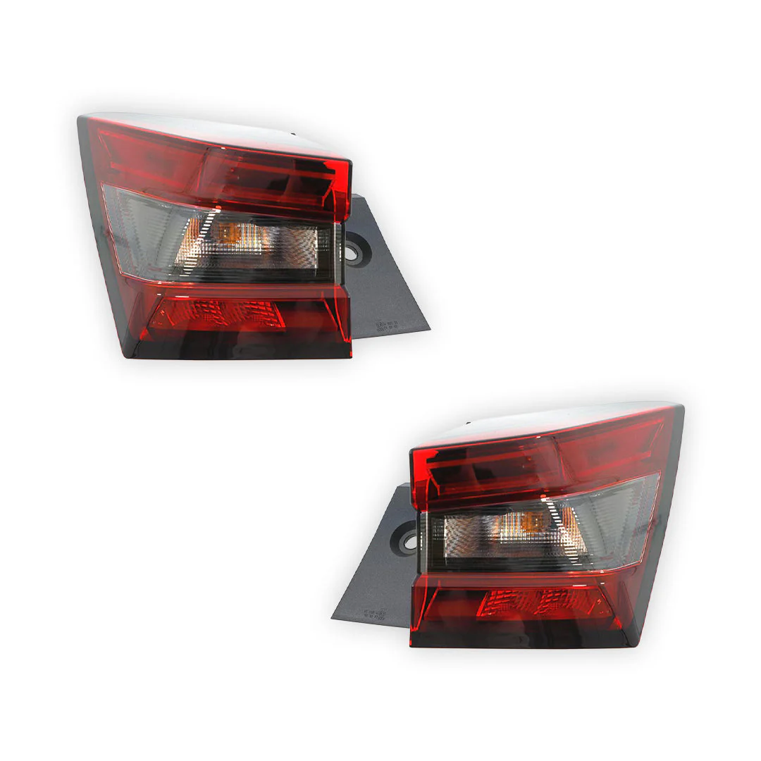 Nissan Juke F16 (2020 - 2025) Genuine Tail Lights LH + RH - Image 2