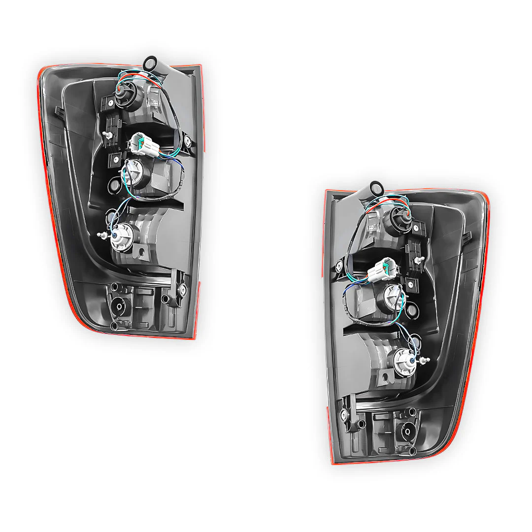 Nissan Navara D23 / NP300 (2020 - 2025) Non LED OEM Style Tail Lights LH + RH - Image 3