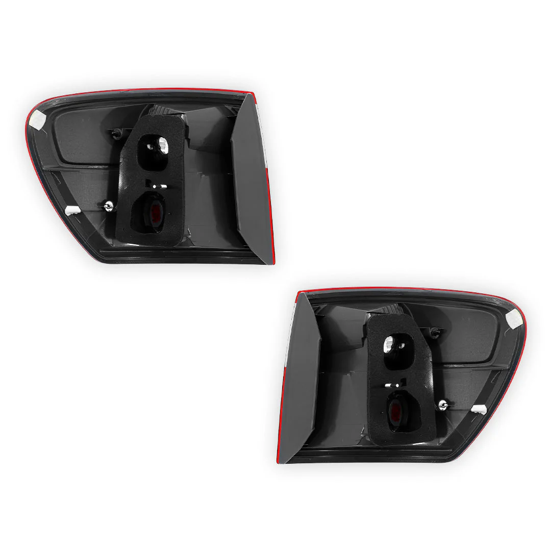 Toyota Avensis Verso ACM21R (2003 - 2009) Genuine Tail Lights LH + RH - Image 3
