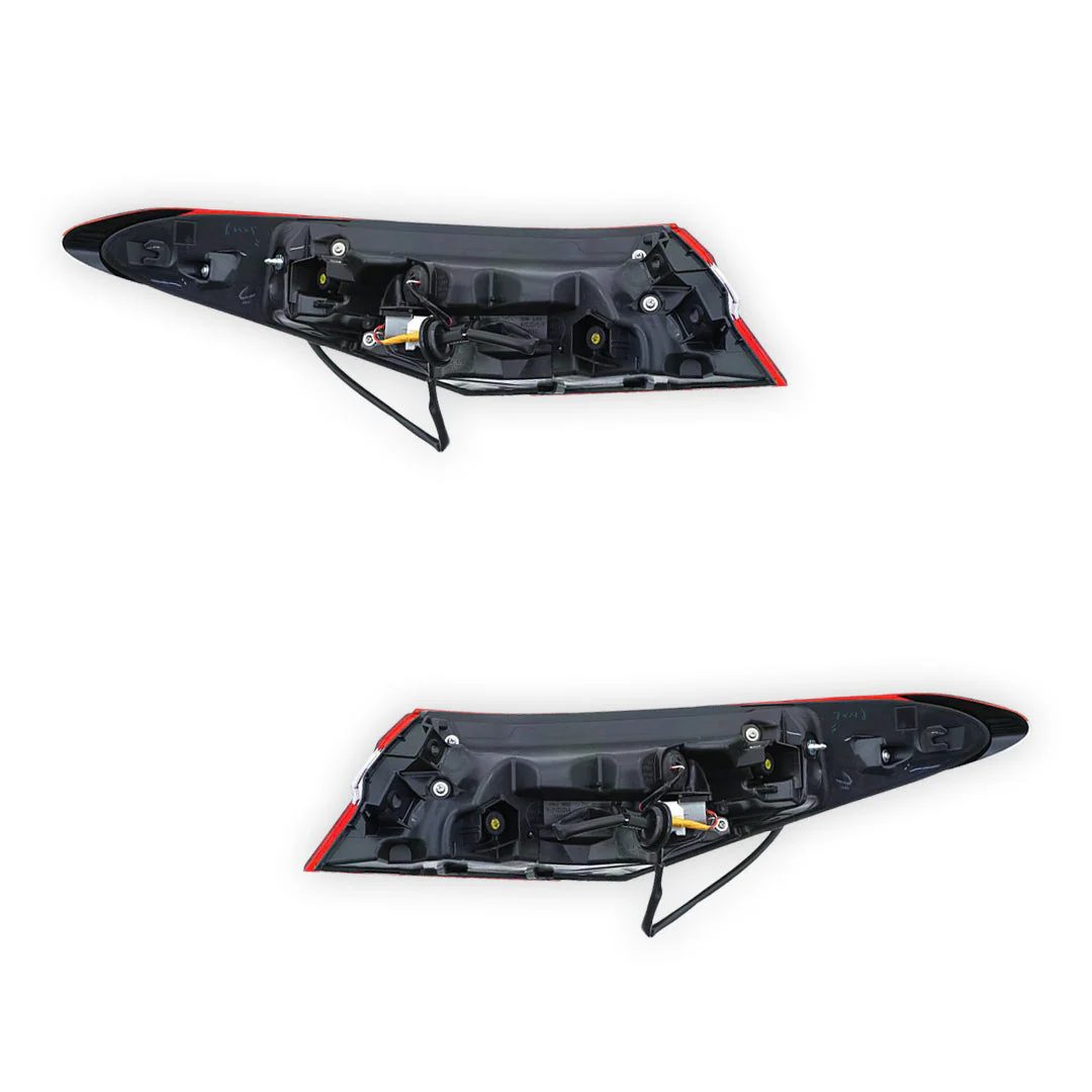 Toyota Camry AXVH71 (2017 - 2021) Genuine Tail Lights LH + RH - Image 3