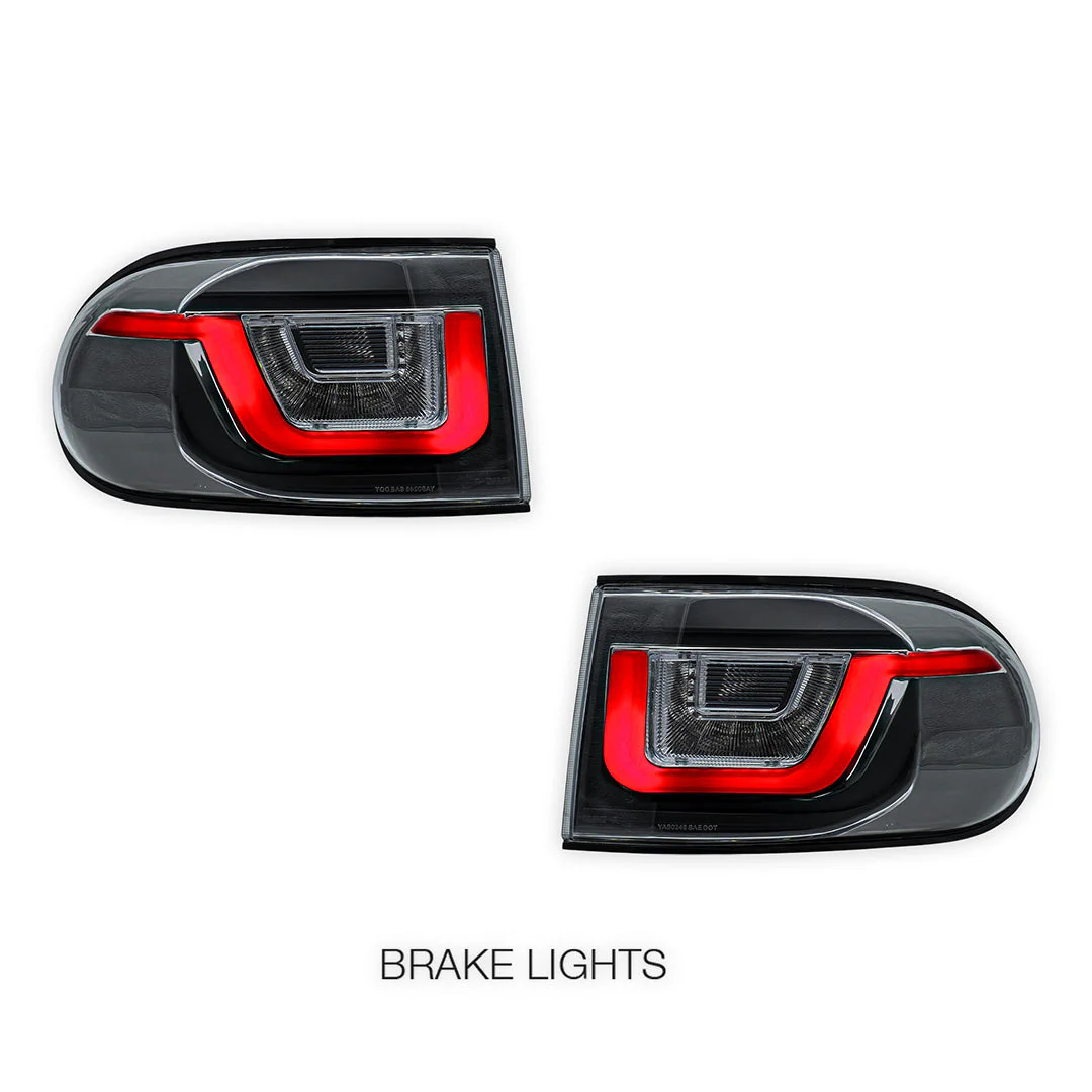Toyota FJ Cruiser GSJ10 (2007 - 2020) Sequential Clear LED Tail Lights LH + RH - Image 3