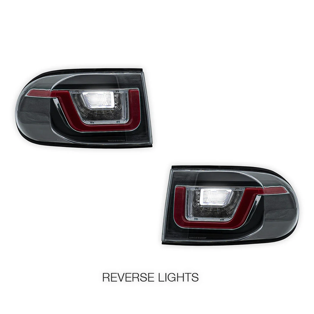 Toyota FJ Cruiser GSJ10 (2007 - 2020) Sequential Clear LED Tail Lights LH + RH - Image 5