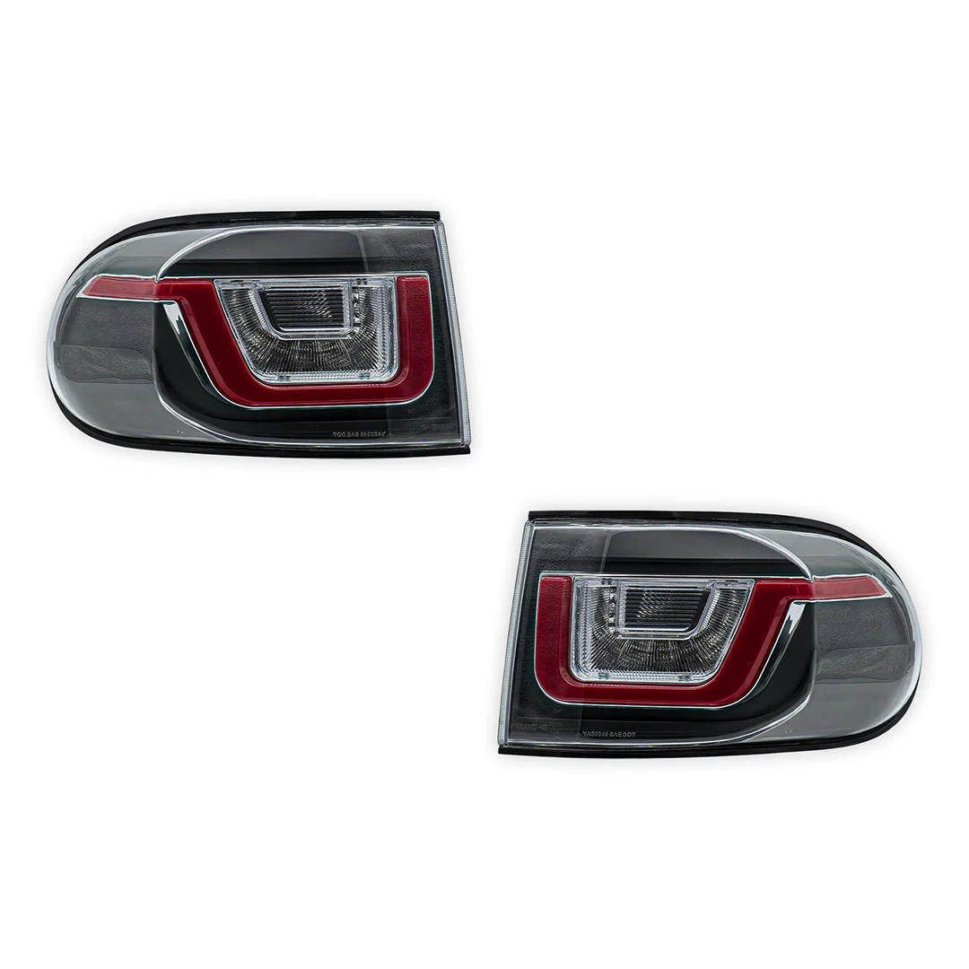 Toyota FJ Cruiser GSJ10 (2007 - 2020) Sequential Clear LED Tail Lights LH + RH - Image 6