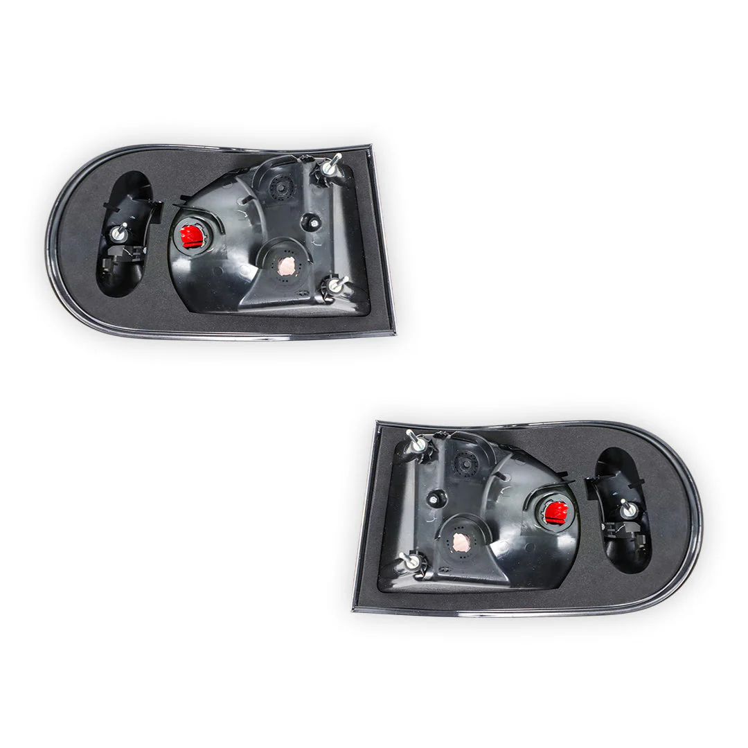 Toyota FJ Cruiser GSJ15R (2010 - 2016) Genuine Tail Lights LH + RH - Image 3