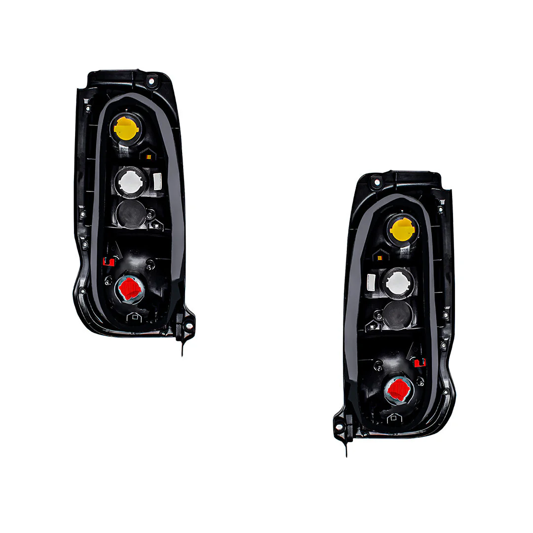 Toyota Hiace SBV H100 / RCH / KZH Van (1995 - 2004) Tail Lights LH + RH - Image 3