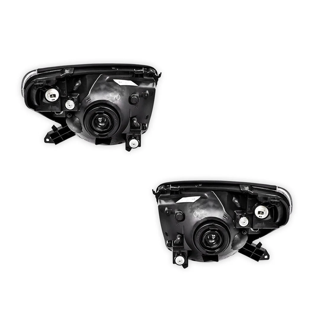 Toyota RAV4 XA20 / ACA20 Series 2 (2003 - 2005) Headlights LH + RH - Image 3